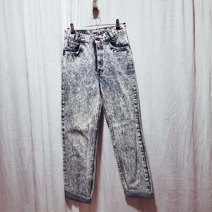 Vintage Orange Tab Levi Acid wash